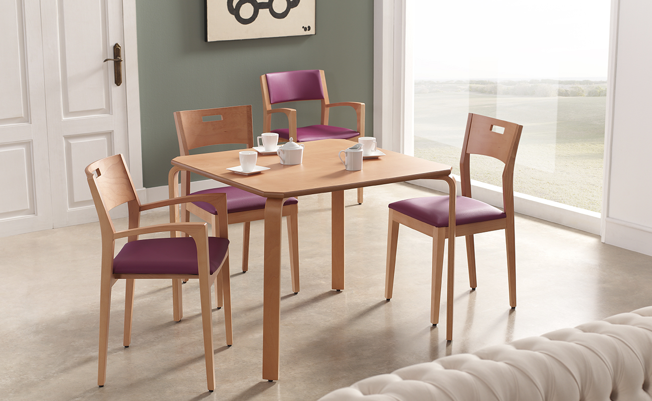 MESA COMEDOR ARCO MADERA MACIZA