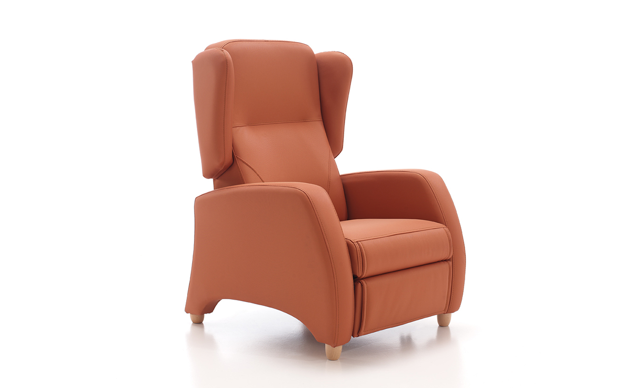 sillón de descanso geriatríco modelo sena relax con reposapies y orejas